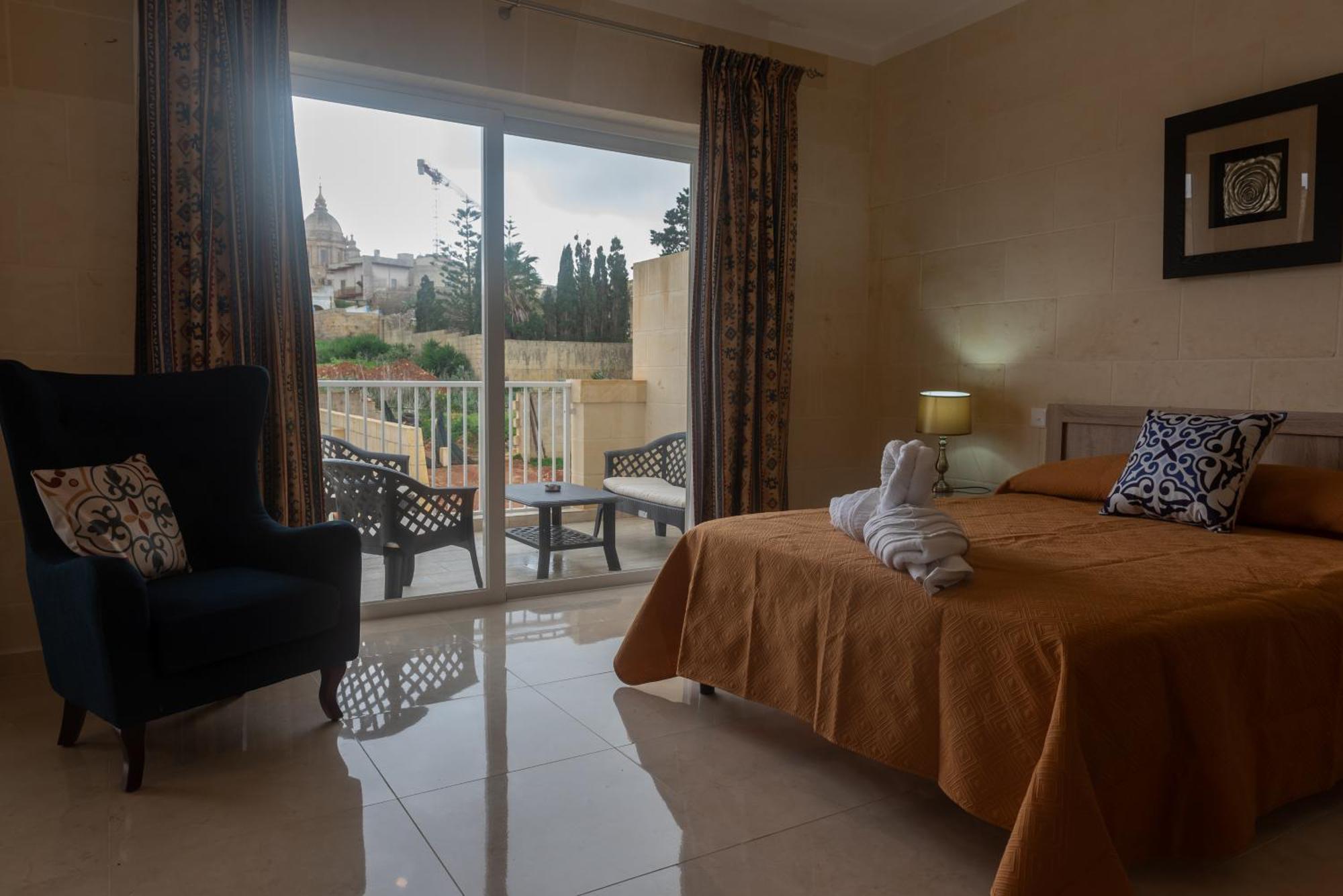 Casa Maria Pia Apartment Nadur ภายนอก รูปภาพ